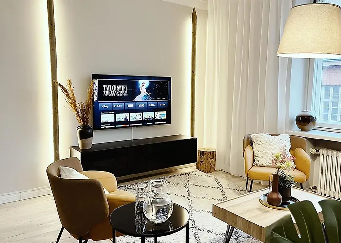 Unique & Scandinavian - Sauna, Center, Metro 헬싱키